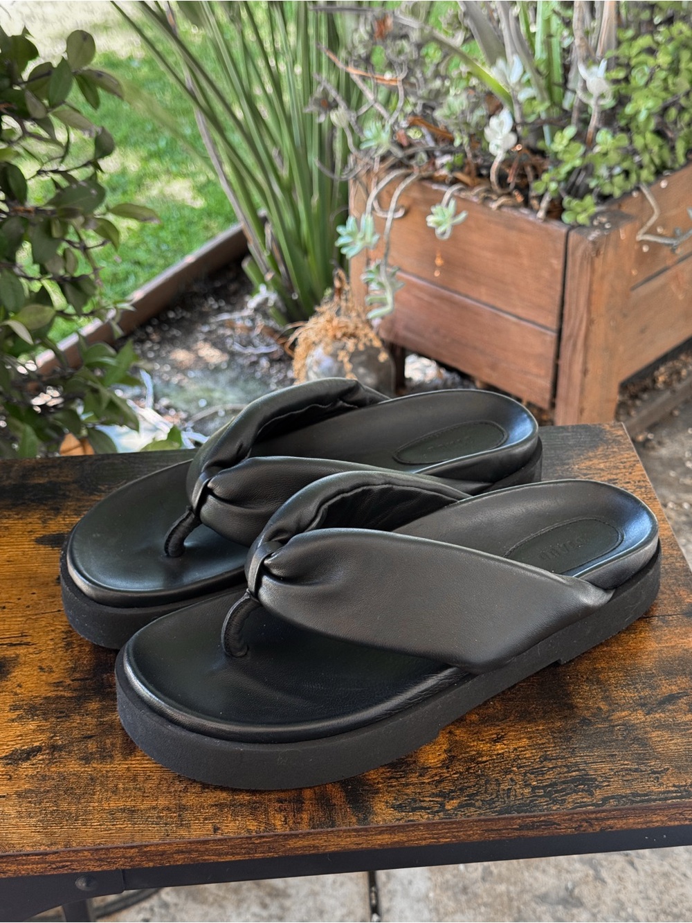STAUD Black Leather Padded Platform Thong Sandals EU 41